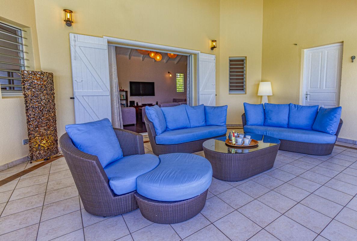 7. Location villa vue mer piscine Deshaies Guadeloupe_Terrasse Vue Mer des Caraibes